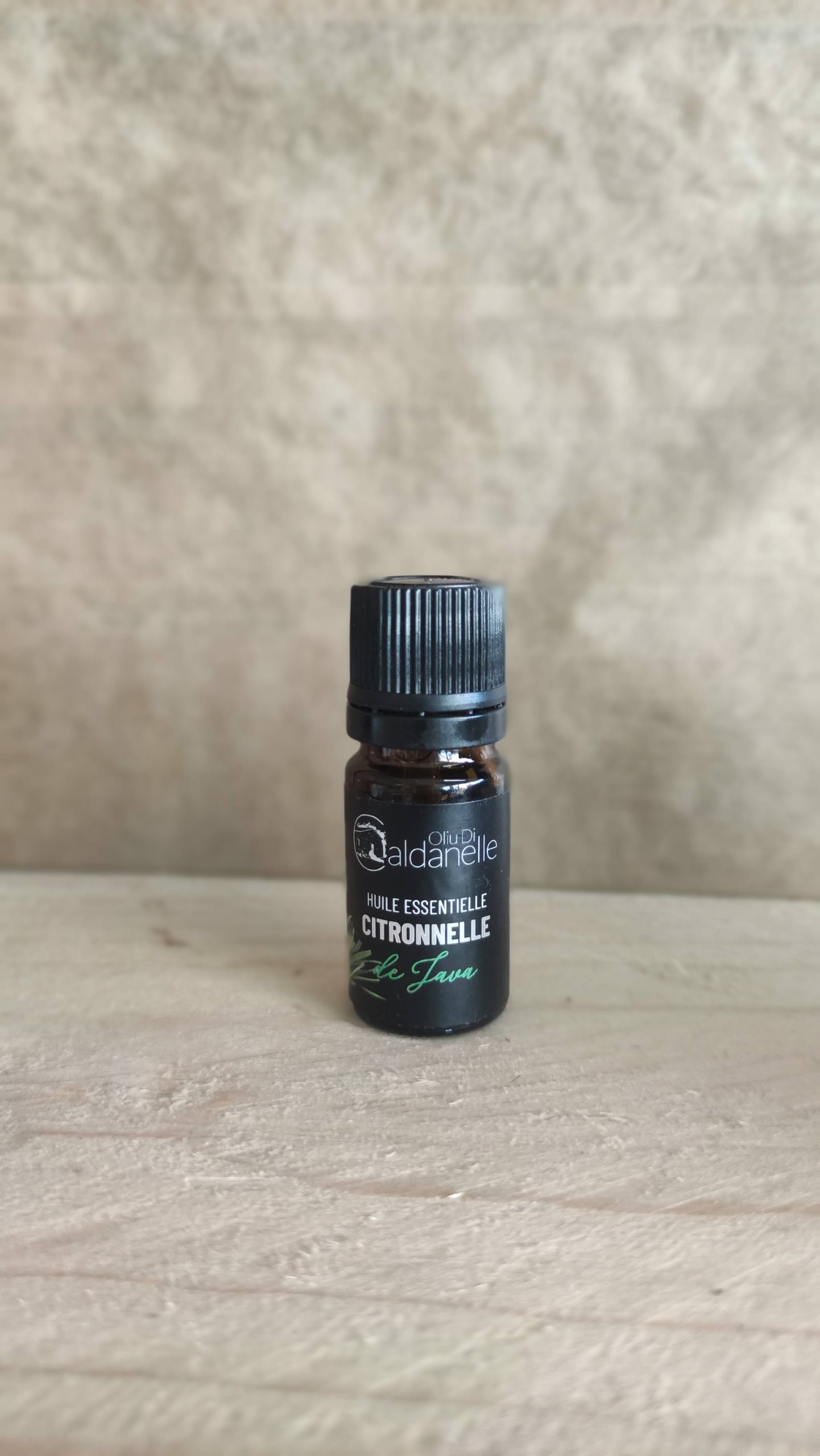 Huile essentielle citronnelle