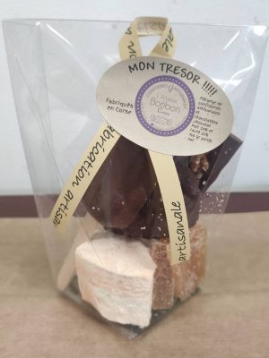 Mélange de confiseries artisanales et chocolatées