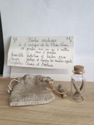 Fiole porte-bonheur