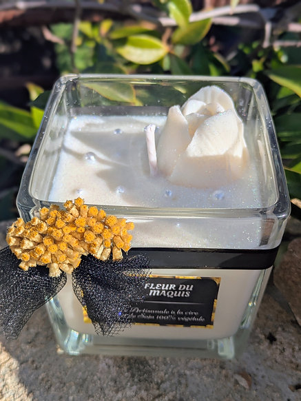 Bougie avec son couvercle en bois - Laurbullina